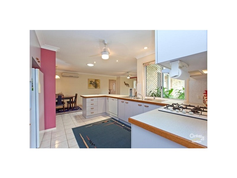 1 Sunburst Cr, Capalaba QLD 4157