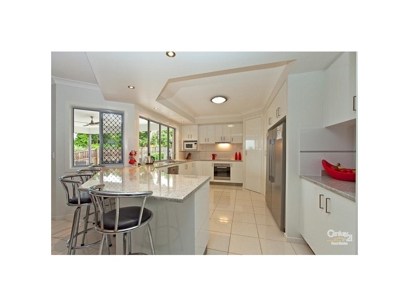 6 Oak Street, Ormiston QLD 4160