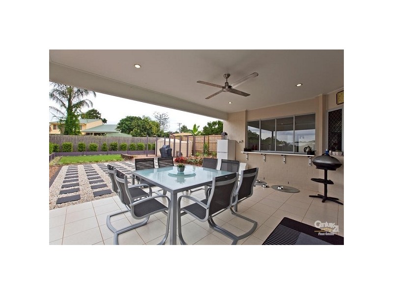 6 Oak Street, Ormiston QLD 4160