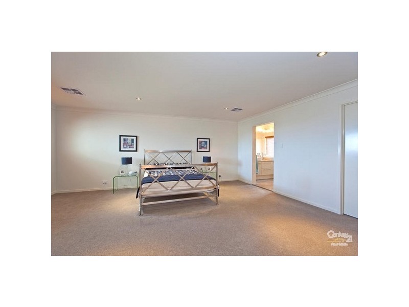 10 Baycrest Place,, Thornlands QLD 4164