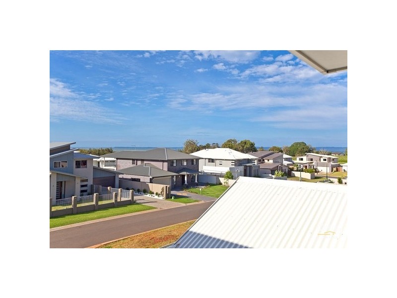 10 Baycrest Place,, Thornlands QLD 4164