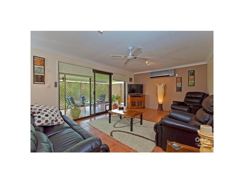 25 Chateau Street, Thornlands QLD 4164