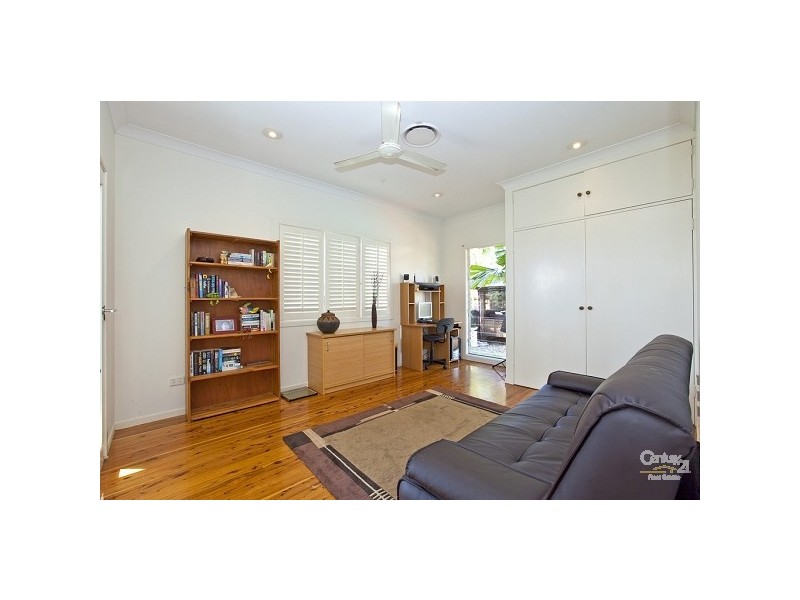 18 Colburn Avenue, Victoria Point QLD 4165