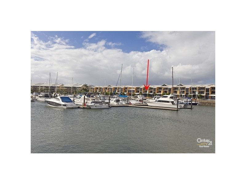 12/18 The Anchorage, Masthead Drive, Raby Bay QLD 4163