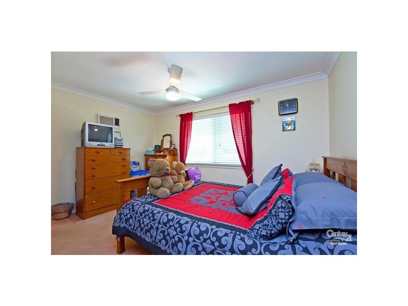 108 Passage St, Cleveland QLD 4163