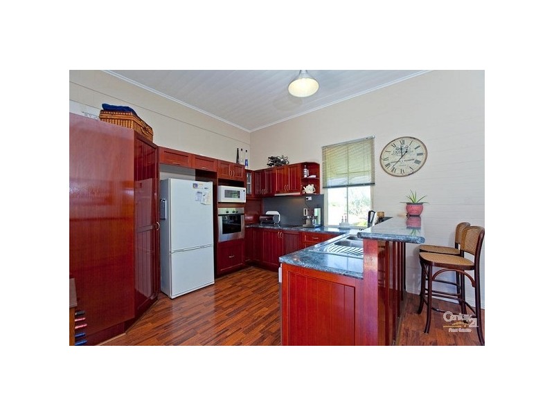 271 Bloomfield, Cleveland QLD 4163