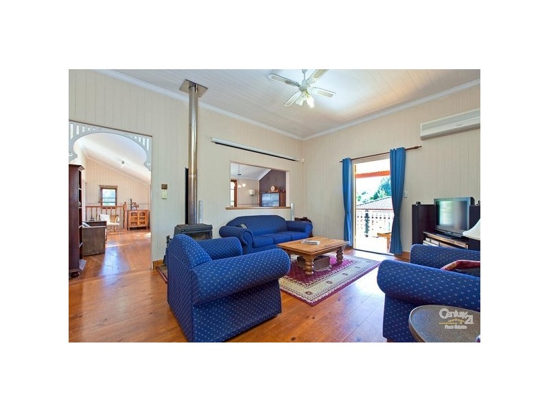 271 Bloomfield, Cleveland QLD 4163