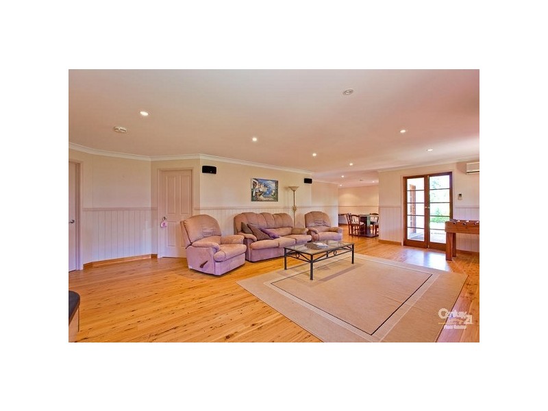 271 Bloomfield, Cleveland QLD 4163