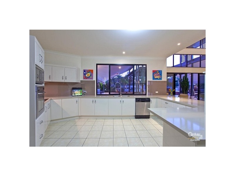 84-86 Ziegenfusz Rd,, Thornlands QLD 4164