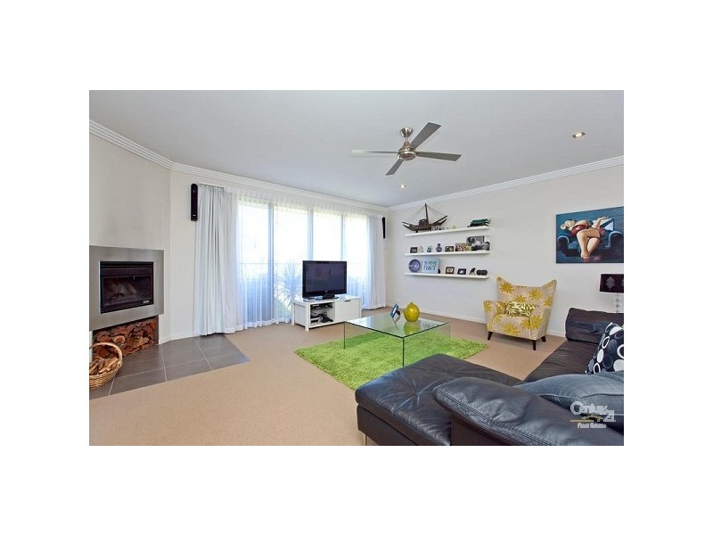 14 Yorston Place, Ormiston QLD 4160