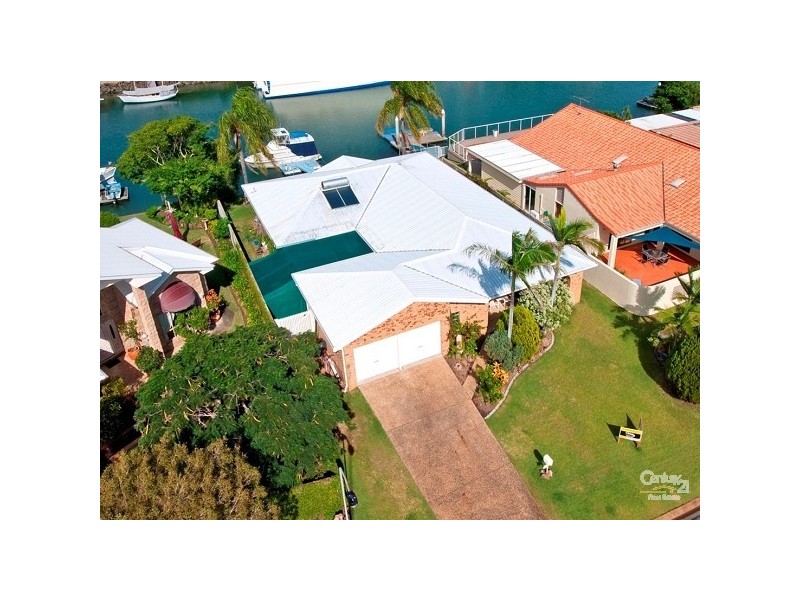 21 Compass crt,, Raby Bay QLD 4163