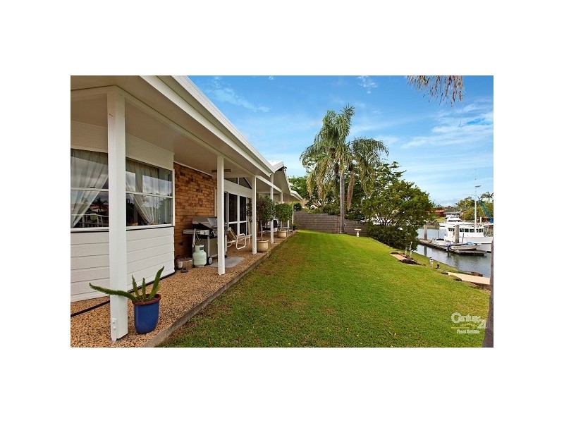 21 Compass crt,, Raby Bay QLD 4163