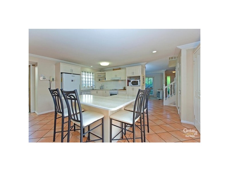 5 St Helena Ct, Cleveland QLD 4163