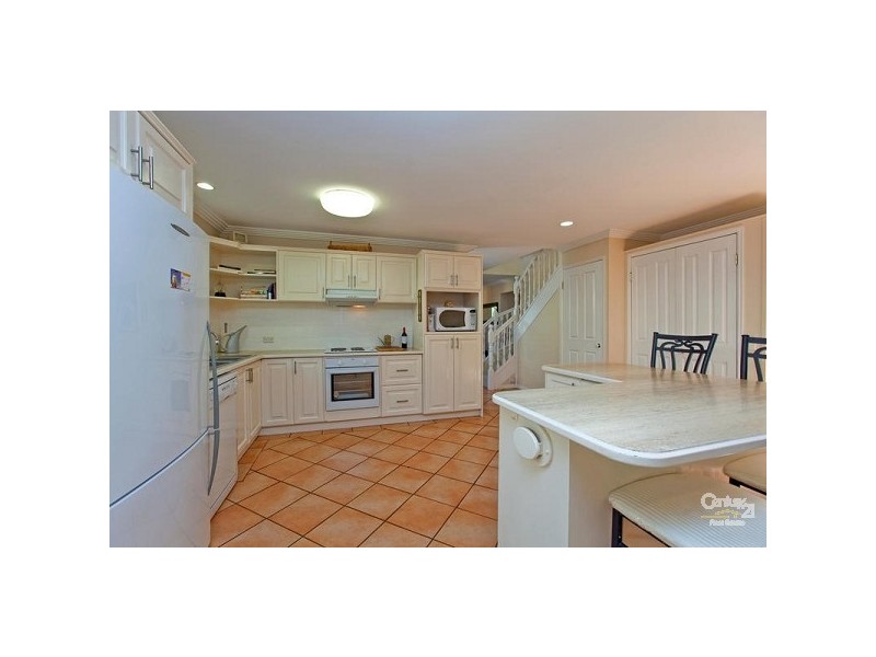 5 St Helena Ct, Cleveland QLD 4163