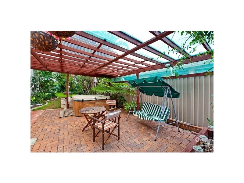 2 Ocean Street, Cleveland QLD 4163