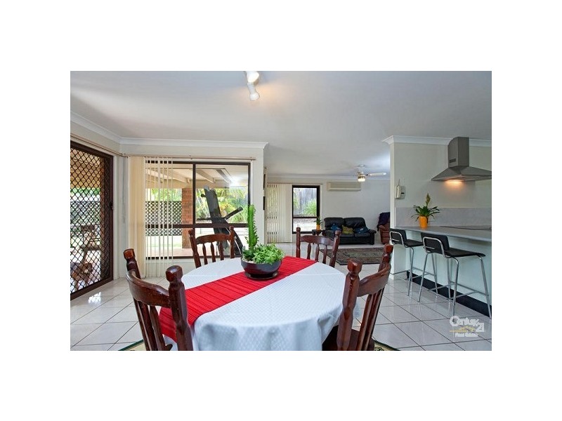 5 Gundagai Drive, Capalaba QLD 4157