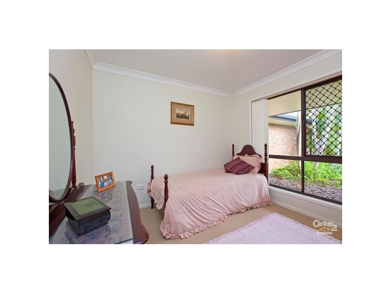 5 Gundagai Drive, Capalaba QLD 4157