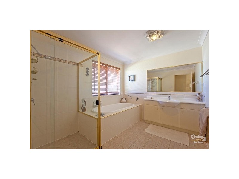 50 Lorikeet Drive, Thornlands QLD 4164