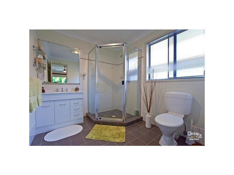 12 Glenbrook Avenue, Victoria Point QLD 4165