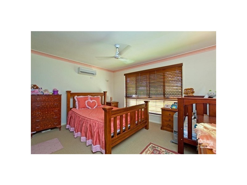 24 Brookvale Drv, Victoria Point QLD 4165