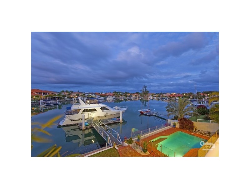 7 Carling Court, Raby Bay QLD 4163