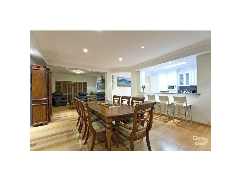 7 Carling Court, Raby Bay QLD 4163