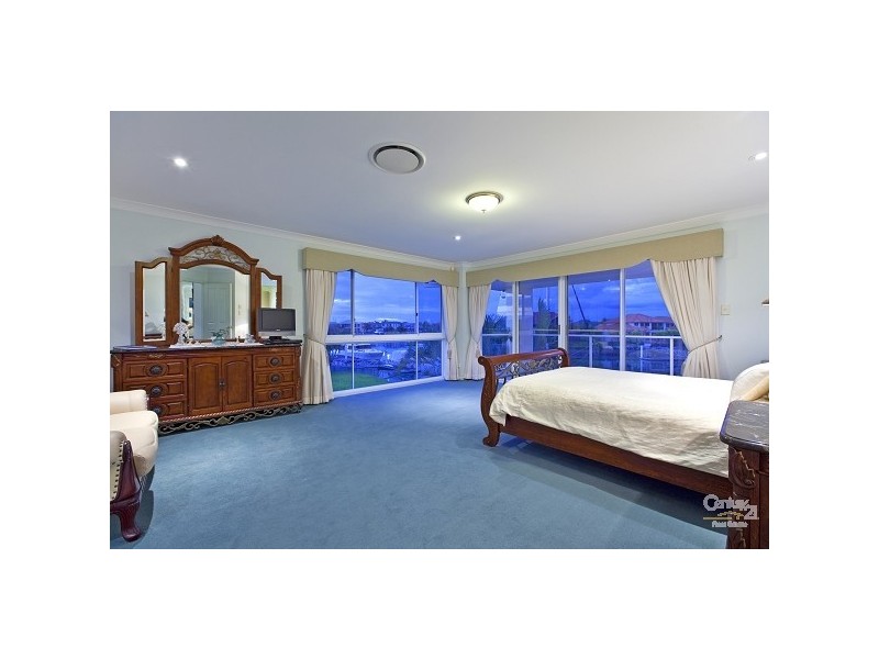 7 Carling Court, Raby Bay QLD 4163