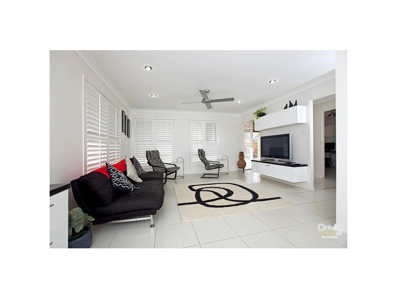 64 Wellington Street,, Ormiston QLD 4160