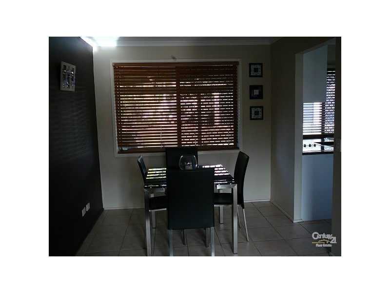 18 Boorana Street, Thorneside QLD 4158