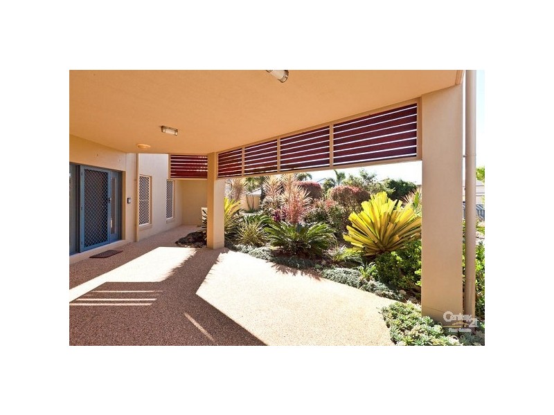 8 Sandune Place, Thornlands QLD 4164