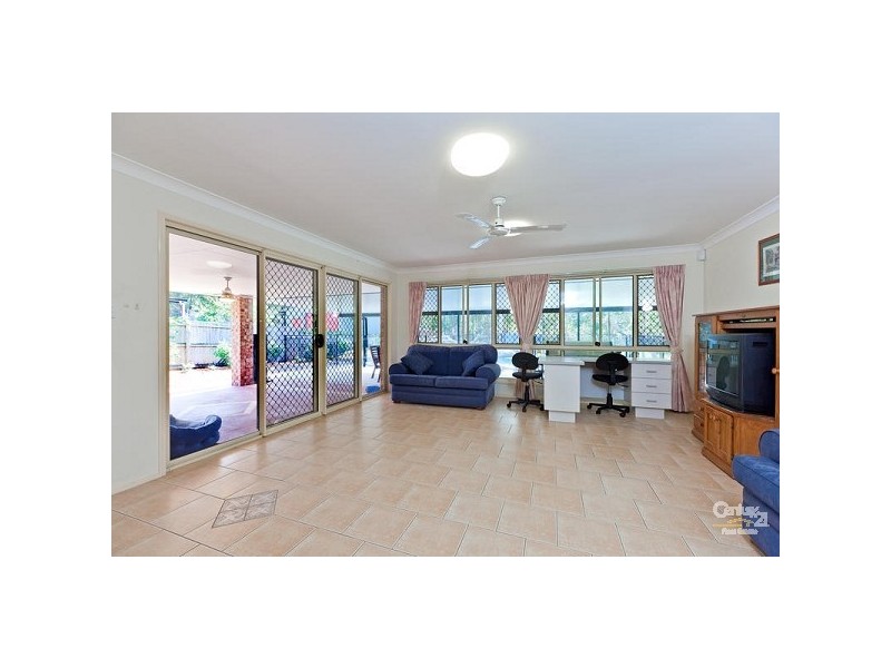 14 Pulbrook Drive, Capalaba QLD 4157