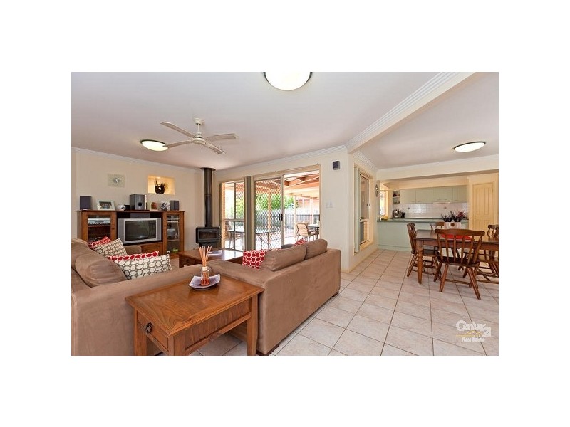 23 Belford Drive, Wellington Point QLD 4160