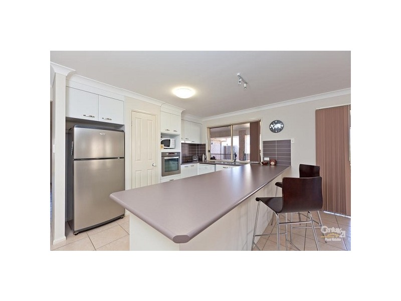 14 Pentecost Place, Redland Bay QLD 4165