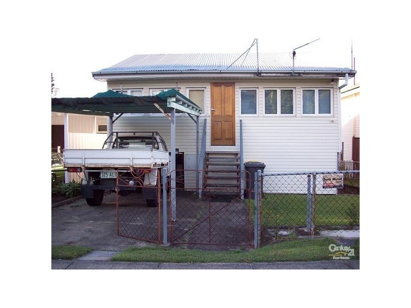 33 Fisher Street, Manly QLD 4179