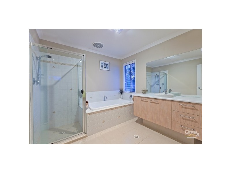 25 Whitby Place, Thornlands QLD 4164