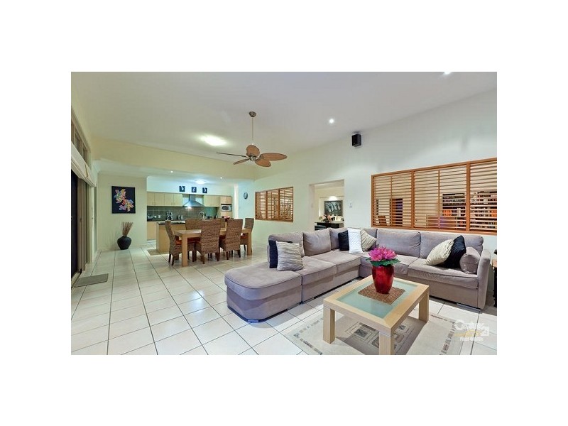 3 Panorama Court, Redland Bay QLD 4165