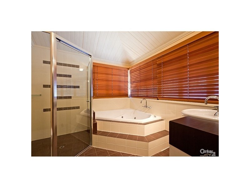 28 Erobin St, Cleveland QLD 4163