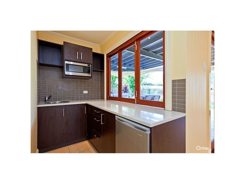 28 Erobin St, Cleveland QLD 4163