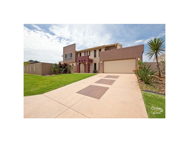 77 Beachcrest Road, Wellington Point QLD 4160