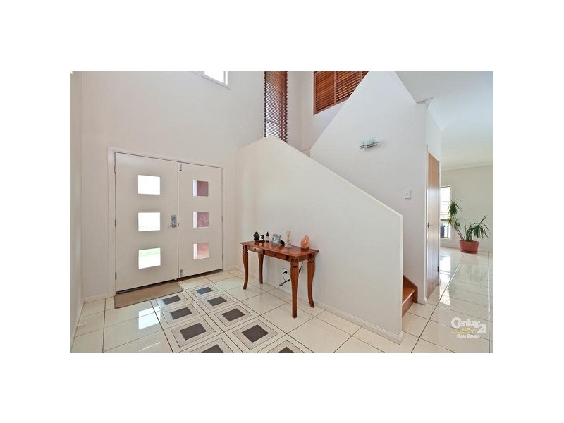 77 Beachcrest Road, Wellington Point QLD 4160