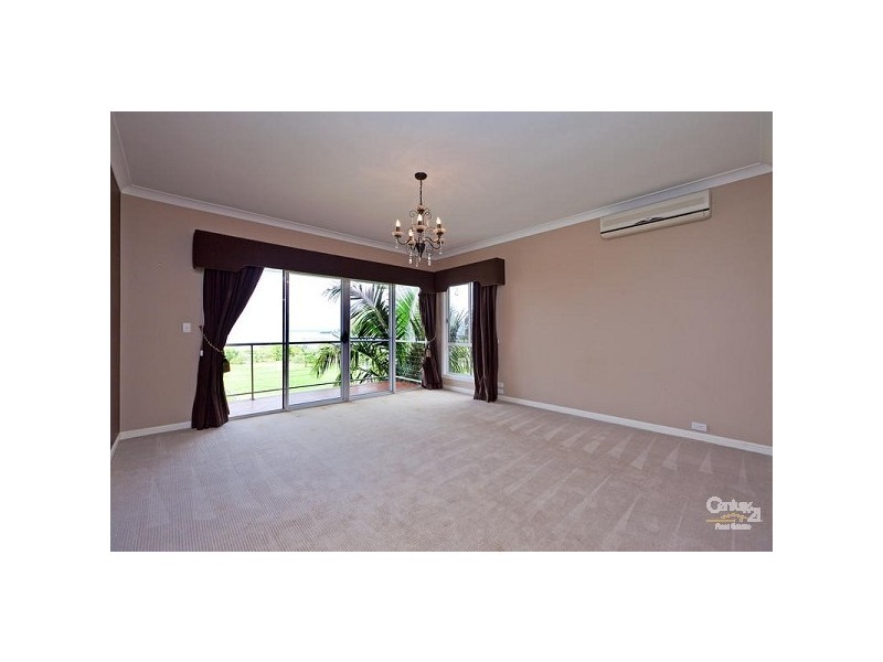 211 Main Rd, Wellington Point QLD 4160