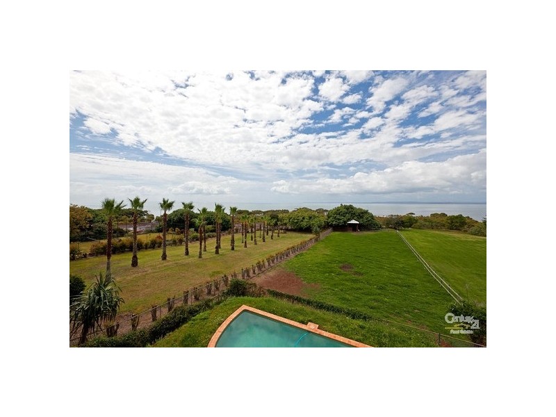 211 Main Rd, Wellington Point QLD 4160