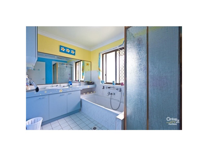 121 Ziegenfusz Road, Thornlands QLD 4164