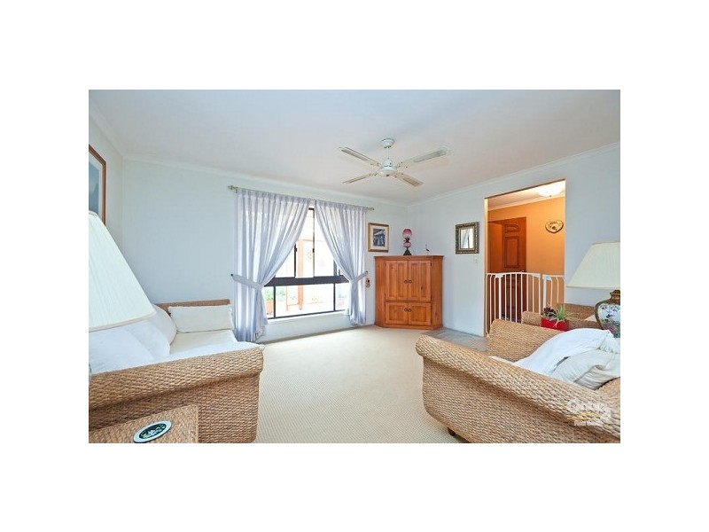 14 Chardonnay Court, Thornlands QLD 4164