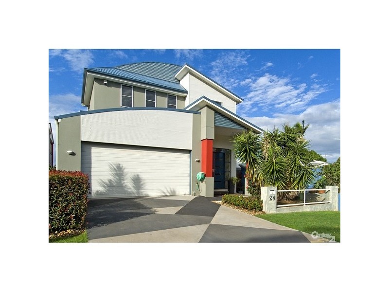 24 Gray Street, Redland Bay QLD 4165