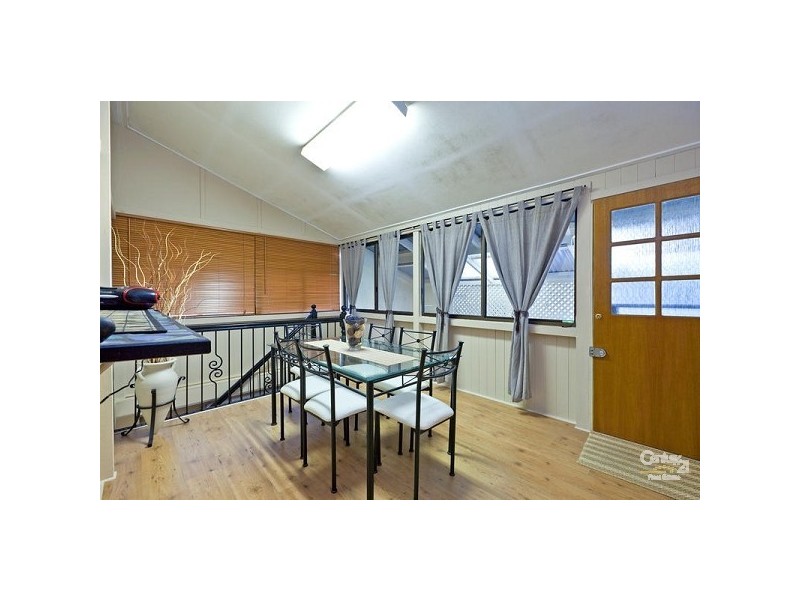 38 Blackwood Rd, Manly West QLD 4179