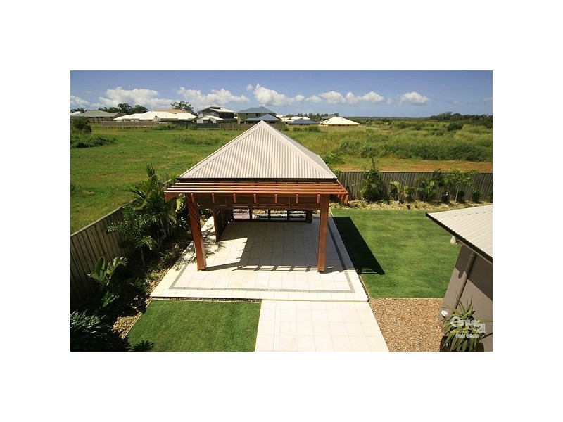 2 Andreas Close, Thornlands QLD 4164