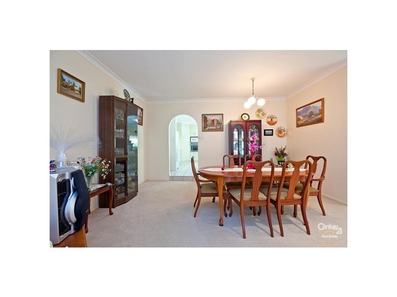 8 Picasso Place, Mackenzie QLD 4156