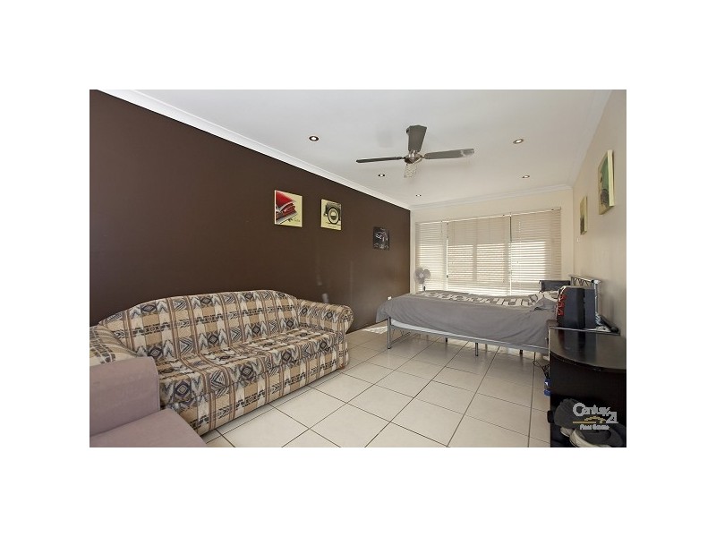 7 Lucy Court, Ormiston QLD 4160