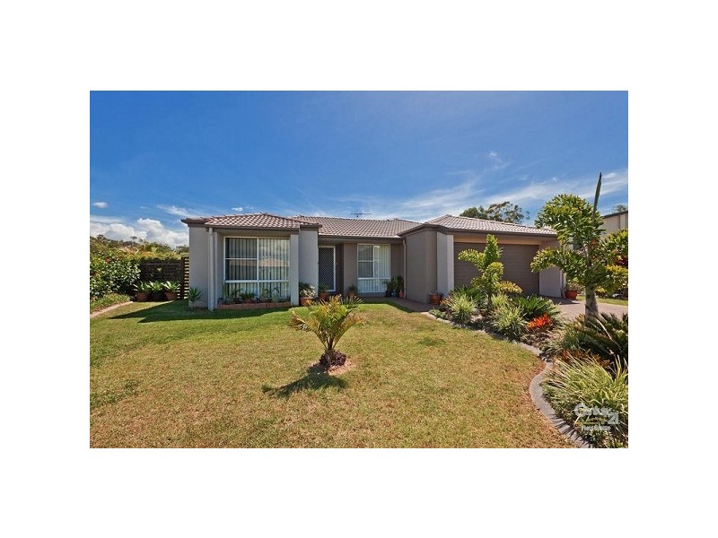 31 Aqua Crescent, Redland Bay QLD 4165